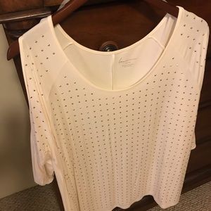 Cream sparked shirt with cold shoulders